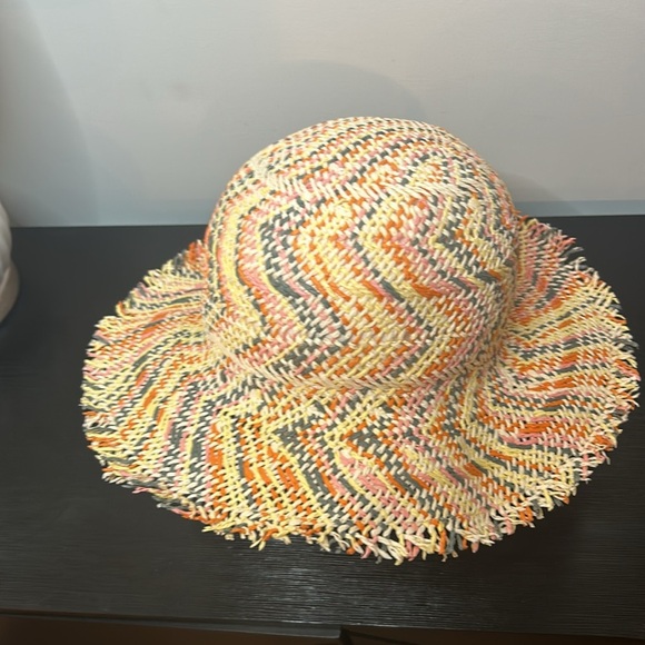 Echo NY Multicolour Paper Straw Brim Sun Hat Boho Chic Vacation Beach Hat NWT - Picture 7 of 12